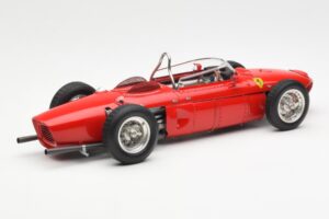 Ferrari Dino 156 Sharknose F1 1961 CMC 1:18 M-078 Metal — billede 2 af 6