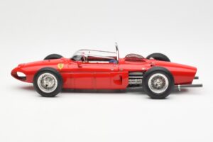Ferrari Dino 156 Sharknose F1 1961 CMC 1:18 M-078 Metal — billede 3 af 6