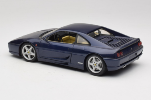 Ferrari F355 Berlinetta Blå Metallic UT Models 1:18 180074020-B1 Metal — billede 7 af 8