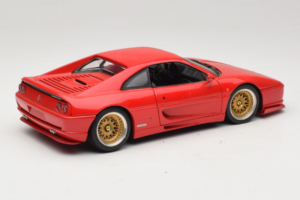 Ferrari F355 Berlinetta Rød Med Custom Guldfælge UT Models 1:18 180074020-P5 Metal — billede 3 af 8