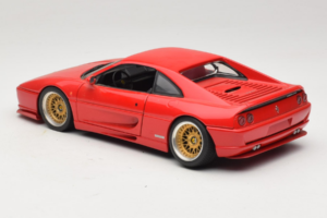 Ferrari F355 Berlinetta Rød Med Custom Guldfælge UT Models 1:18 180074020-P5 Metal — billede 7 af 8