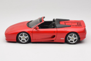 Ferrari F355 Spider Rød UT Models 1:18 180074030-P1 Metal — billede 4 af 7