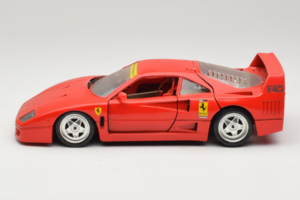 Ferrari F40 Club Deutschland Rød Bburago 1:18 3032-L3 Metal — billede 4 af 8