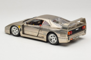 Ferrari F40 Dark Chrome Silver Kroymans Begrænset Udgave Bburago 1:18 3032-C2 Metal — billede 7 af 8