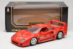 Ferrari F40 Evoluzione FC Nürnberg Special Edition Rød Bburago 1:18 3042-FCN Metal — billede 8 af 8