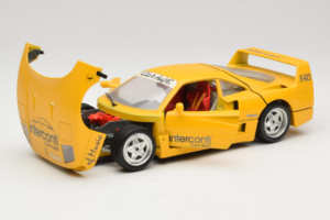 Ferrari F40 Interconti Car HiFi Gul Bburago 1:18 3032-I1 Metal — billede 2 af 8