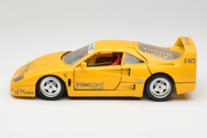 Ferrari F40 Interconti Car HiFi Gul Bburago 1:18 3032-I1 Metal — billede 4 af 8