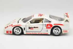 Ferrari F40 Kart-o-Mania Hvid Bburago 1:18 3332-W3 Metal — billede 4 af 8