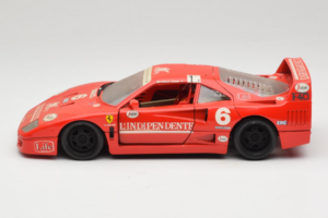 Ferrari F40 #6 V. Colombo L'Indipendente Rød 1987 Bburago 1:18 3032-L1 Metal — billede 4 af 8