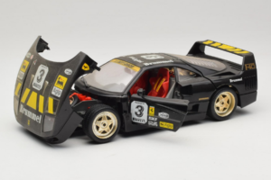 Ferrari F40 Magneti Marelli #3 Sort Bburago 1:18 3022-B1 Metal — billede 2 af 8