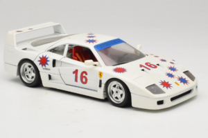 Ferrari F40 #16 Borsenmodells Hvid Limited Edition 333 pcs 1987 Bburago 1:18 3332-W1 Metal — billede 6 af 8