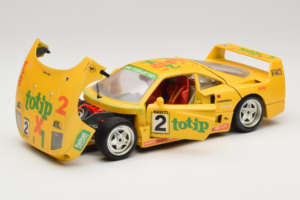 Ferrari F40 Totip Jolly Club #2 Gul Bburago 1:18 3332-Y1 Metal — billede 2 af 8