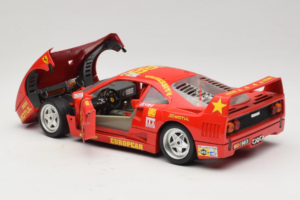 Ferrari F40 LM #86 Ch. Pozzi IMSA 24 Hours of Le Mans 1985 Rød Bburago 1:18 3332-P6 Metal — billede 5 af 8