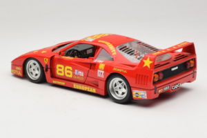 Ferrari F40 LM #86 Ch. Pozzi IMSA 24 Hours of Le Mans 1985 Rød Bburago 1:18 3332-P6 Metal — billede 7 af 8