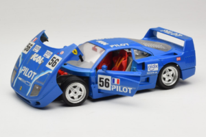 Ferrari F40 Pilot #56 Blå Bburago 1:18 3332-BL1 Metal — billede 2 af 8