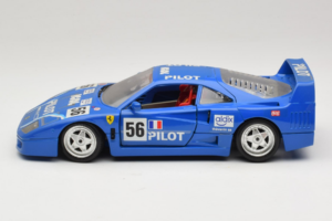 Ferrari F40 Pilot #56 Blå Bburago 1:18 3332-BL1 Metal — billede 4 af 8