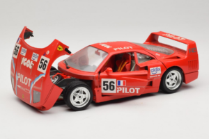 Ferrari F40 #56 Pilot Rød 1987 Bburago 1:18 3332-P2 Metal — billede 2 af 8