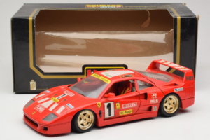 Ferrari F40 Pirelli Agip #1 Ferrari Club Italia Rød Bburago 1:18 3032-P2 Metal — billede 8 af 8