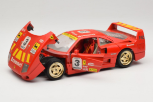 Ferrari F40 #3 Pirelli Rød 1987 Bburago 1:18 3332-P4 Metal — billede 2 af 8