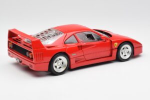 Ferrari F40 Rød Hot Wheels 1:18 23911 Metal — billede 3 af 8
