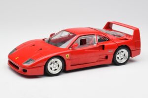 Ferrari F40 Rød Hot Wheels 1:18 23911 Metal