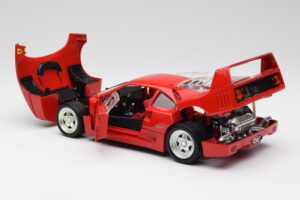 Ferrari F40 Rød Hot Wheels 1:18 23911 Metal — billede 5 af 8