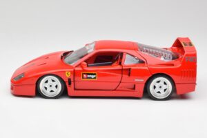 Ferrari F40 Rød Bburago 1:18 3332 Metal — billede 4 af 8