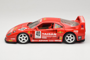 Ferrari F40 #40 T. Ohta / A. Reid Taisan Rød 1987 Bburago 1:18 3022-T1 Metal — billede 4 af 8