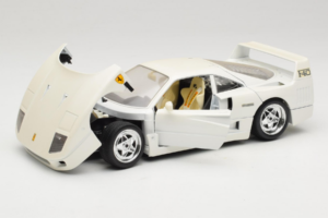 Ferrari F40 Hvid Bburago 1:18 3332-W4 Metal — billede 2 af 8