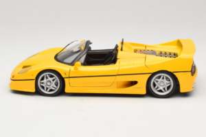 Ferrari F50 Cabriolet Shell Gul Maisto 1:18 3076-Y2 Metal — billede 4 af 8