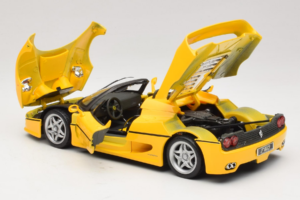 Ferrari F50 Cabriolet Shell Gul Maisto 1:18 3076-Y2 Metal — billede 5 af 8