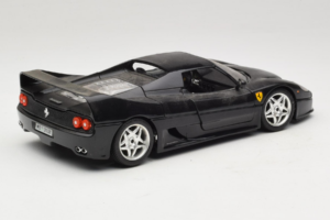 Ferrari F50 Coupe Sort Bburago 1:18 3372-B1 Metal — billede 3 af 8
