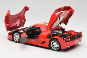 Ferrari F50 Coupe #6 Rød med Italiensk Flag Bburago 1:18 3382-P1 Metal — billede 5 af 8