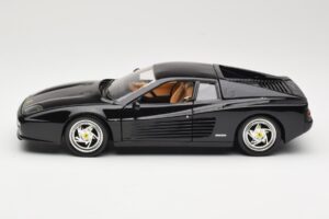 Ferrari F512M Sort Hot Wheels 1:18 23922 Metal — billede 4 af 8