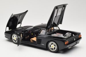 Ferrari F512M Sort Hot Wheels 1:18 23922 Metal — billede 5 af 8