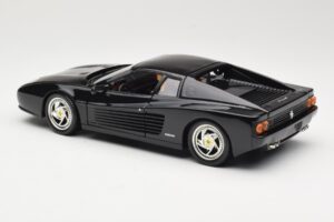 Ferrari F512M Sort Hot Wheels 1:18 23922 Metal — billede 7 af 8