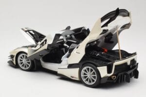 Ferrari FXX-K Evo #70 Hvid Bburago 1:18 18-16012 Metal — billede 5 af 8