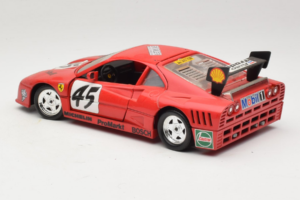 Ferrari 288 GTO Evoluzione #45 Rød Revell 1:18 48820 Metal — billede 7 af 8