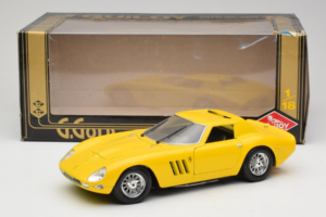 Ferrari 250 GTO Gul Guiloy 1:18 67525 Metal — billede 8 af 8