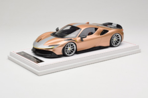 Ferrari SF90 Novitec Guld Sølv Stribe IVY 1:18 REMC028 Resin — billede 2 af 7