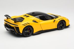 Ferrari SF90 XX Stradale Giallo Modena Bburago 1:18 18-16020Y Metal — billede 3 af 8