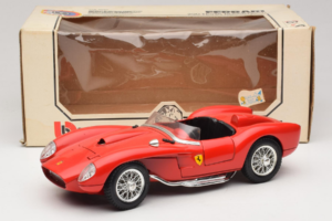 Ferrari 250 Testa Rossa Rød Bburago 1:18 3007-P2 Metal — billede 8 af 8