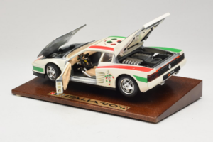 Ferrari Testarossa Italia 90 Hvid Bburago 1:18 3059-W1 Metal — billede 5 af 8