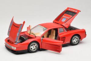 Ferrari Testarossa PPG Auto Refinish Rød Bburago 1:18 3039-P3 Metal — billede 2 af 8
