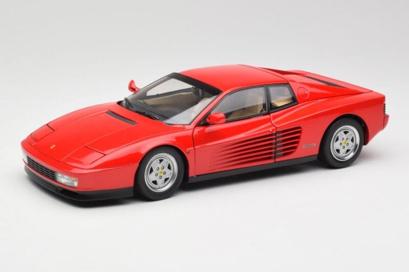 Ferrari Testarossa Rød Kyosho 1:18 08422R Metal