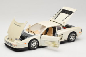 Ferrari Testarossa Hvid Bburago 1:18 3019-W1 Metal — billede 2 af 8