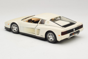 Ferrari Testarossa Hvid Bburago 1:18 3019-W1 Metal — billede 7 af 8