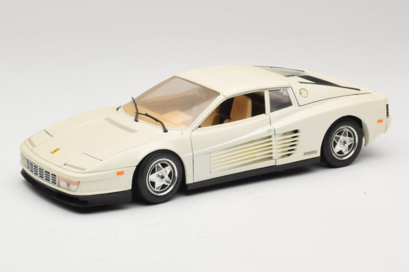 Ferrari Testarossa Hvid Bburago 1:18 3019-W1 Metal