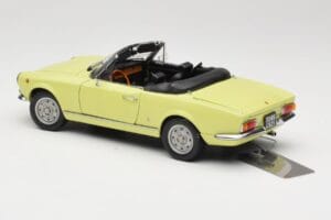 Fiat 124 Spider BS1 Gul Sun Star 1:18 4921 Metal — billede 7 af 8