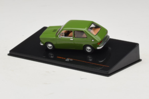 Fiat 127 Grøn IXO 1:43 CLC607N Metal — billede 3 af 4